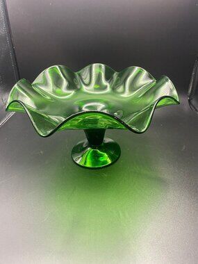 Pedestal Centerpiece Emerald Green Bowl